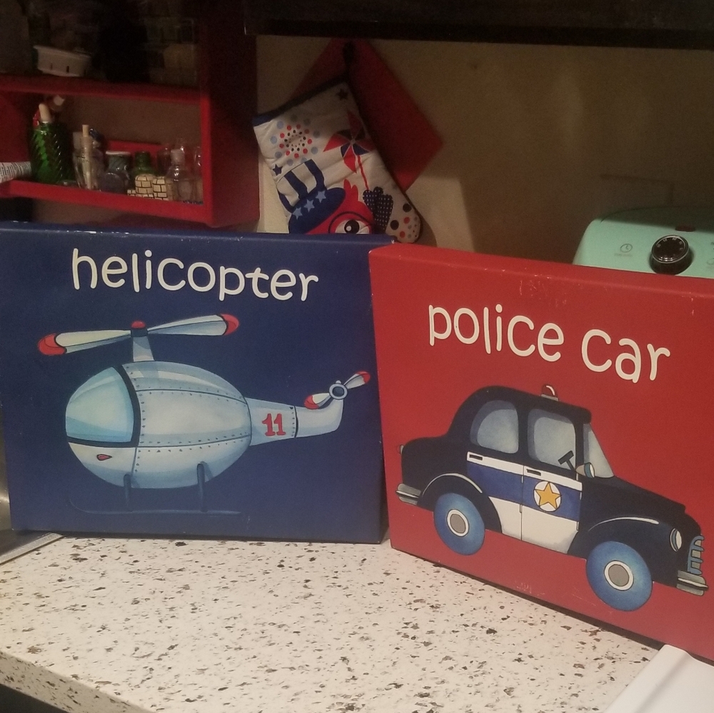 Adorable set of 2  kids pictures